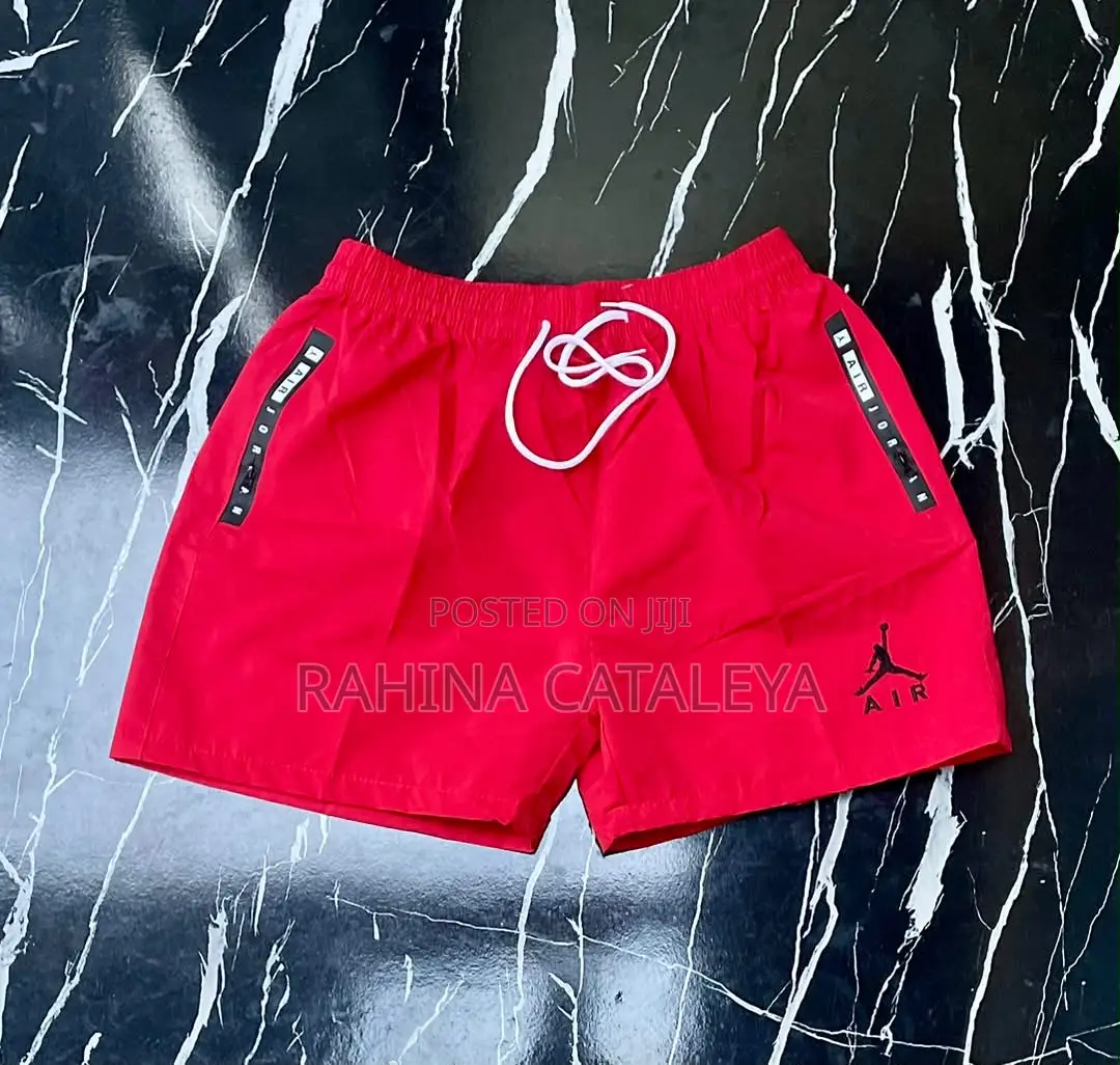 Men Shorts 678022