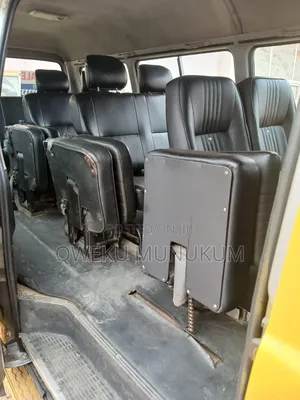 Hyundai H-100 2004 Yellow
