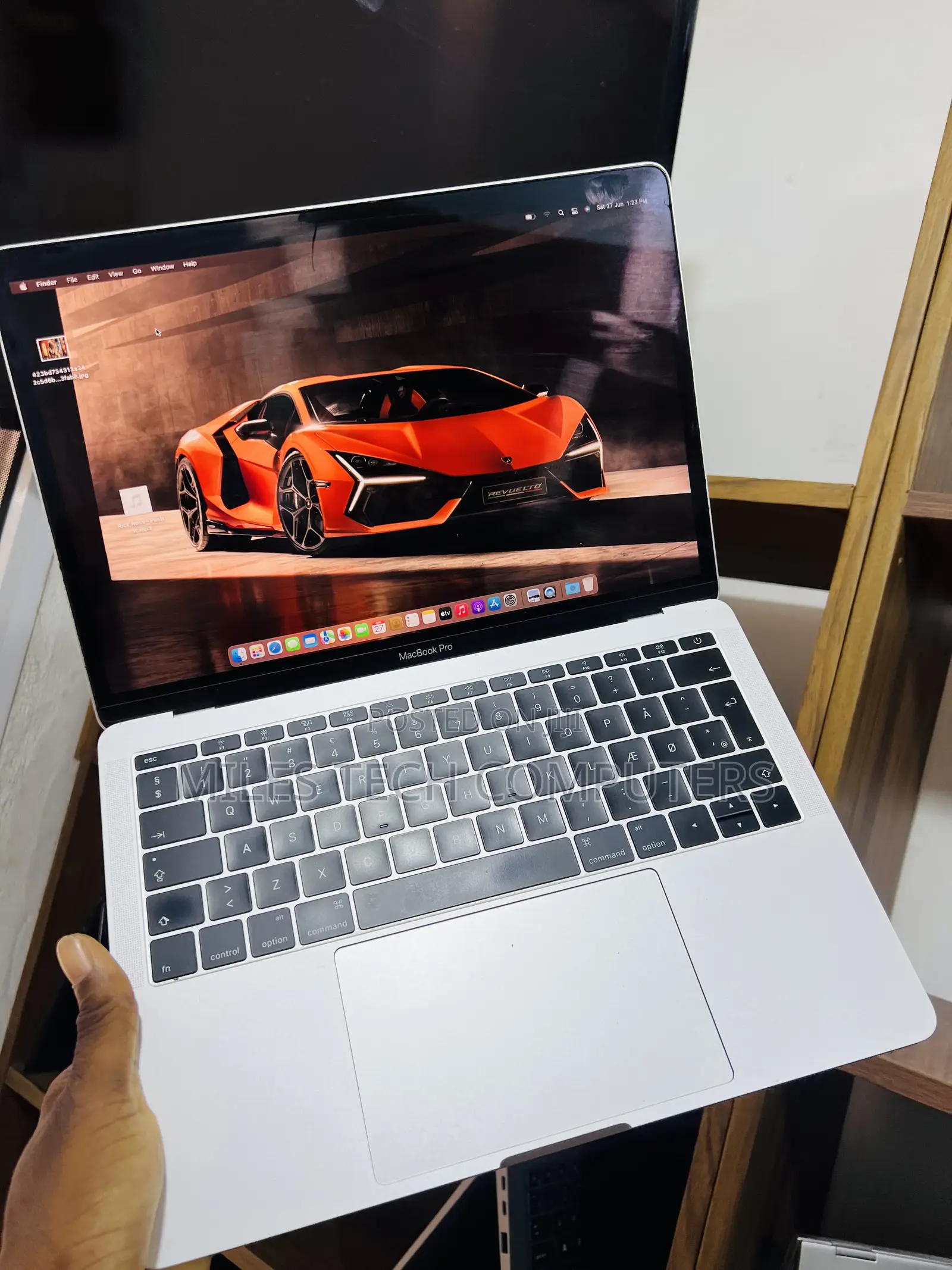 Laptop Apple MacBook Pro 2017 8GB Intel Core i5 SSD 256GB