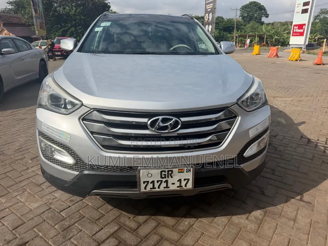Hyundai Santa Fe 2015 Silver