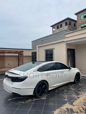 Honda Accord Touring 2018 White