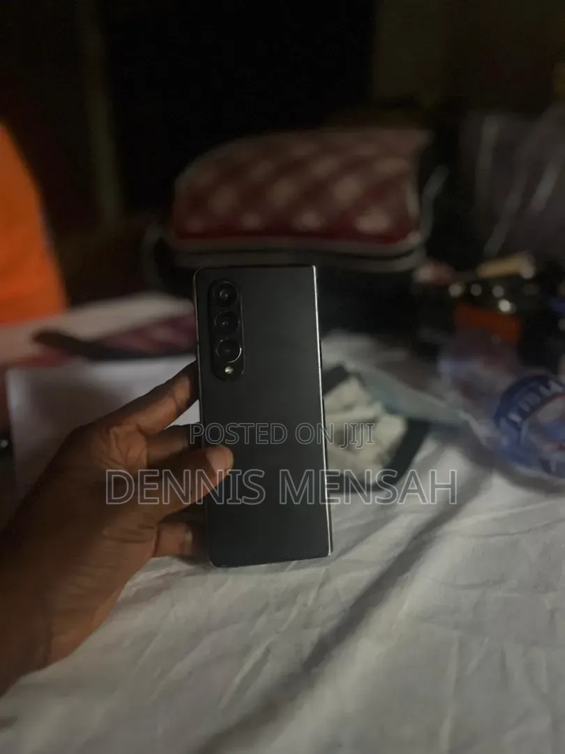Samsung Galaxy Z Fold4 1 TB Black