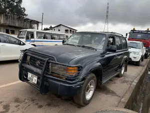 Toyota Land Cruiser 1995