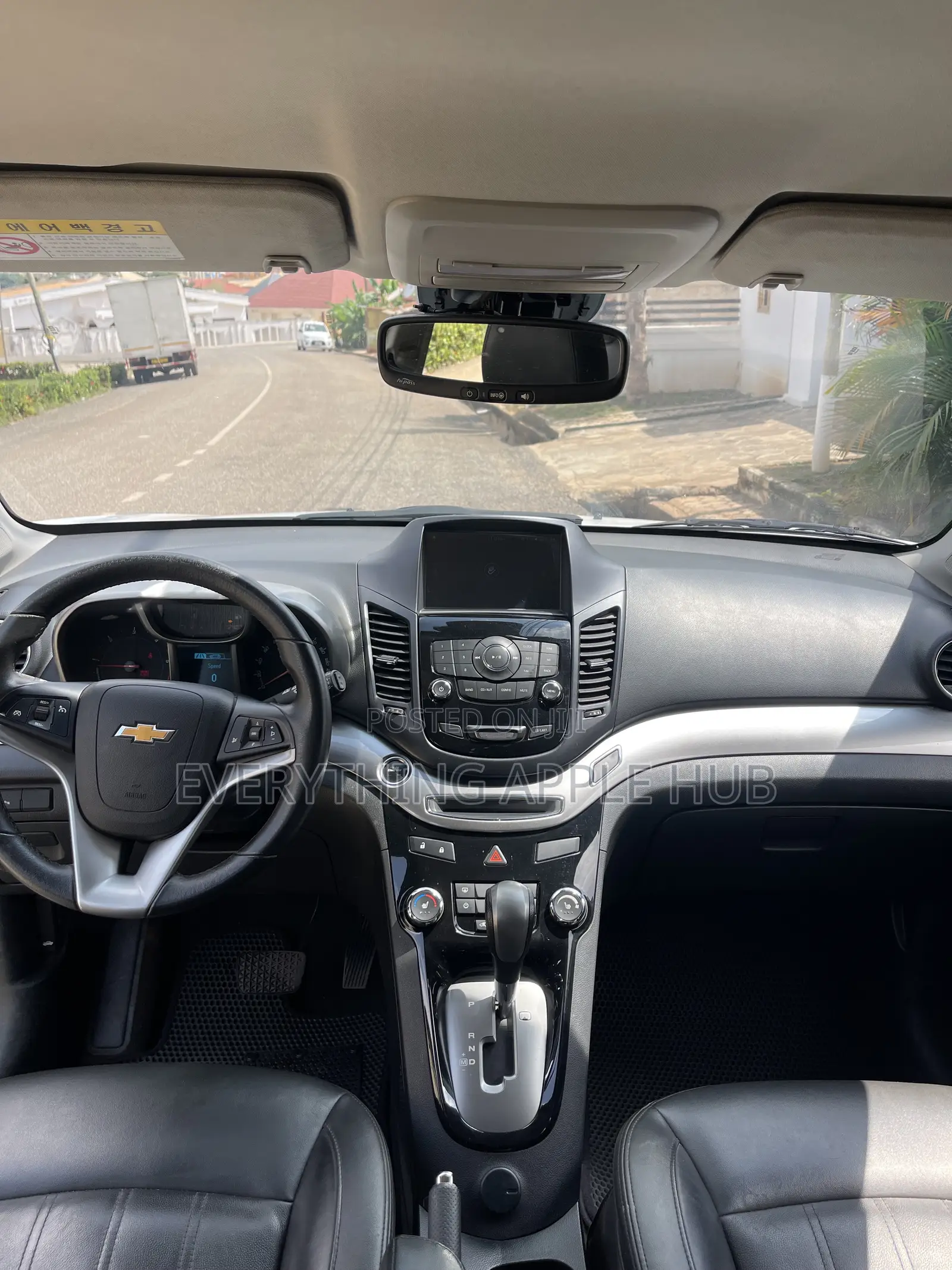 Chevrolet Orlando 2015 White
