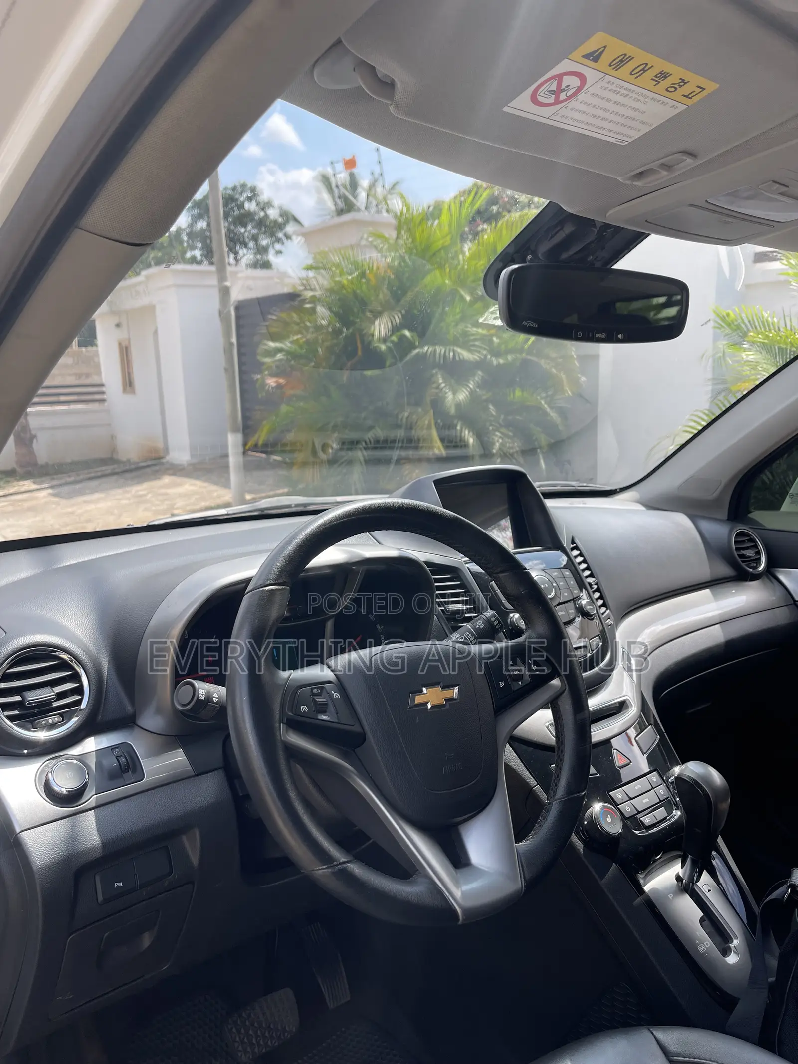 Chevrolet Orlando 2015 White