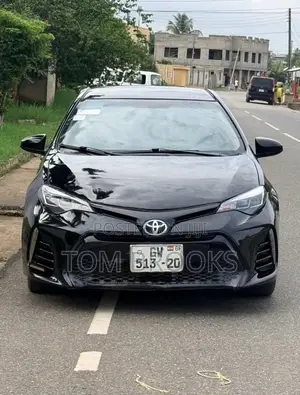 Toyota Corolla S 4dr Sedan (1.8L 4cyl CVT) 2014 Black