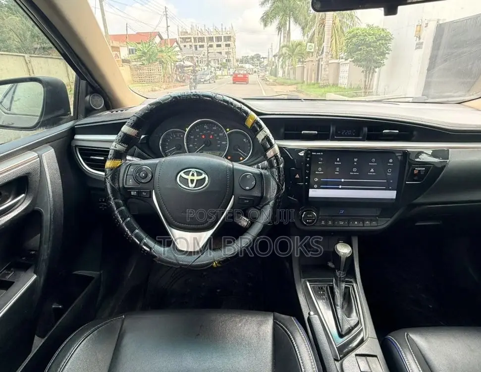 Toyota Corolla S 4dr Sedan (1.8L 4cyl CVT) 2014 Black
