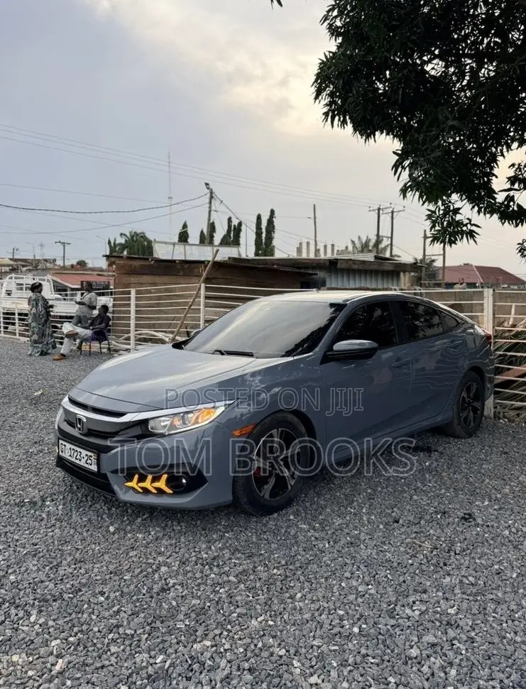 Honda Civic EX 4dr Sedan (2.0L 4cyl) 2017 Gray