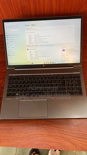 Laptop HP ZBook Firefly 15 G7 16GB Intel Core i7 SSD 256GB
