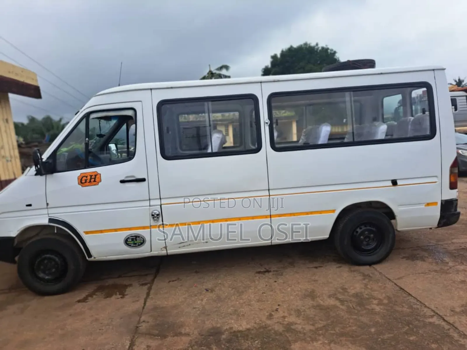 Mercedes-Benz Sprinter 2002 White