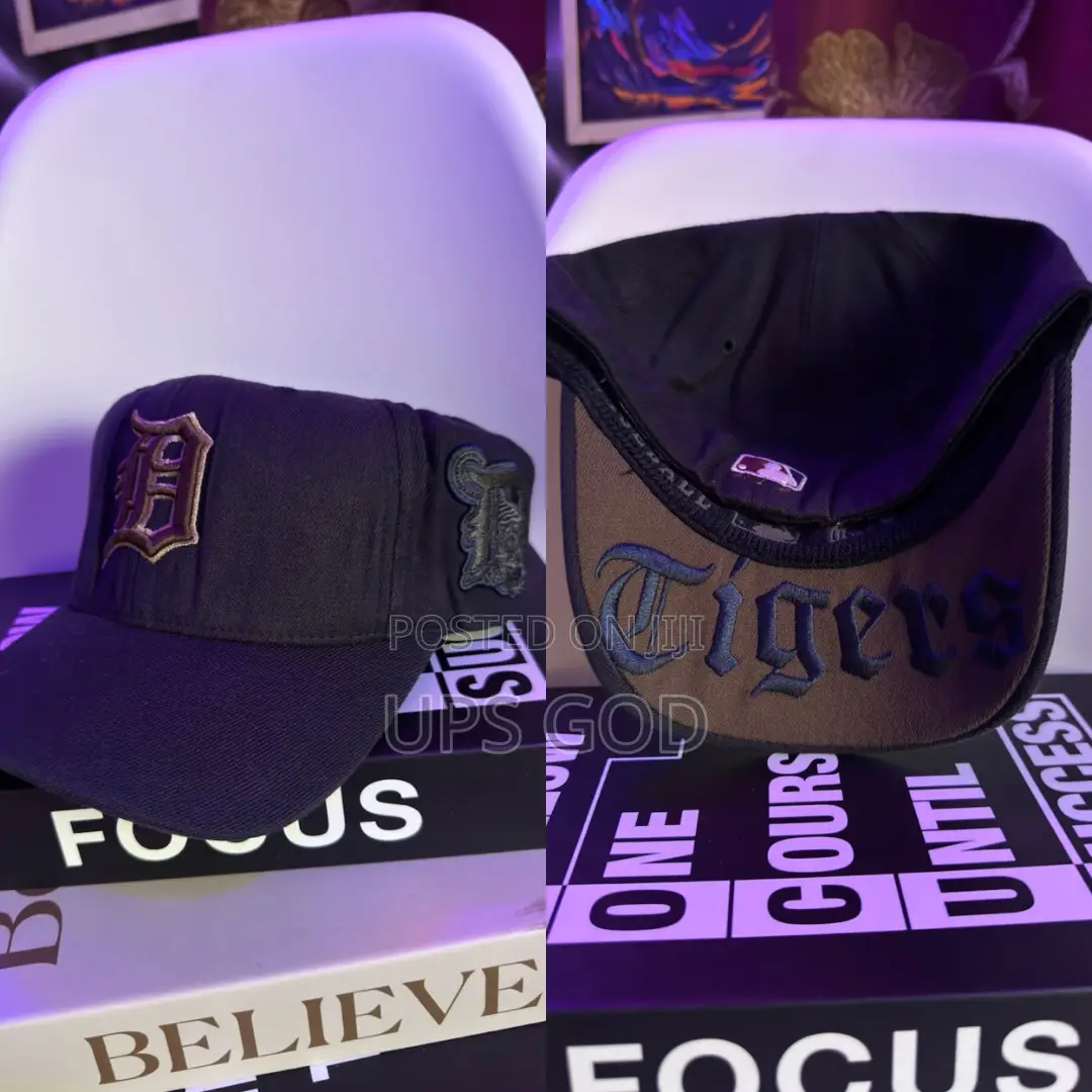 Thrift Round Caps