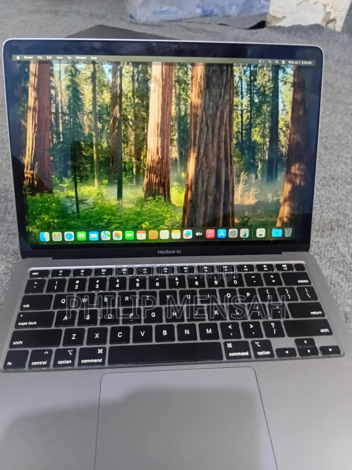 Laptop Apple MacBook Pro 2020 16GB Intel Core i5 SSHD (Hybrid) 256GB