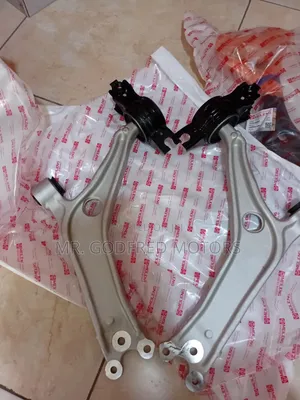 Honda Accord 2022-25 Lower Control Arm Pair. Original