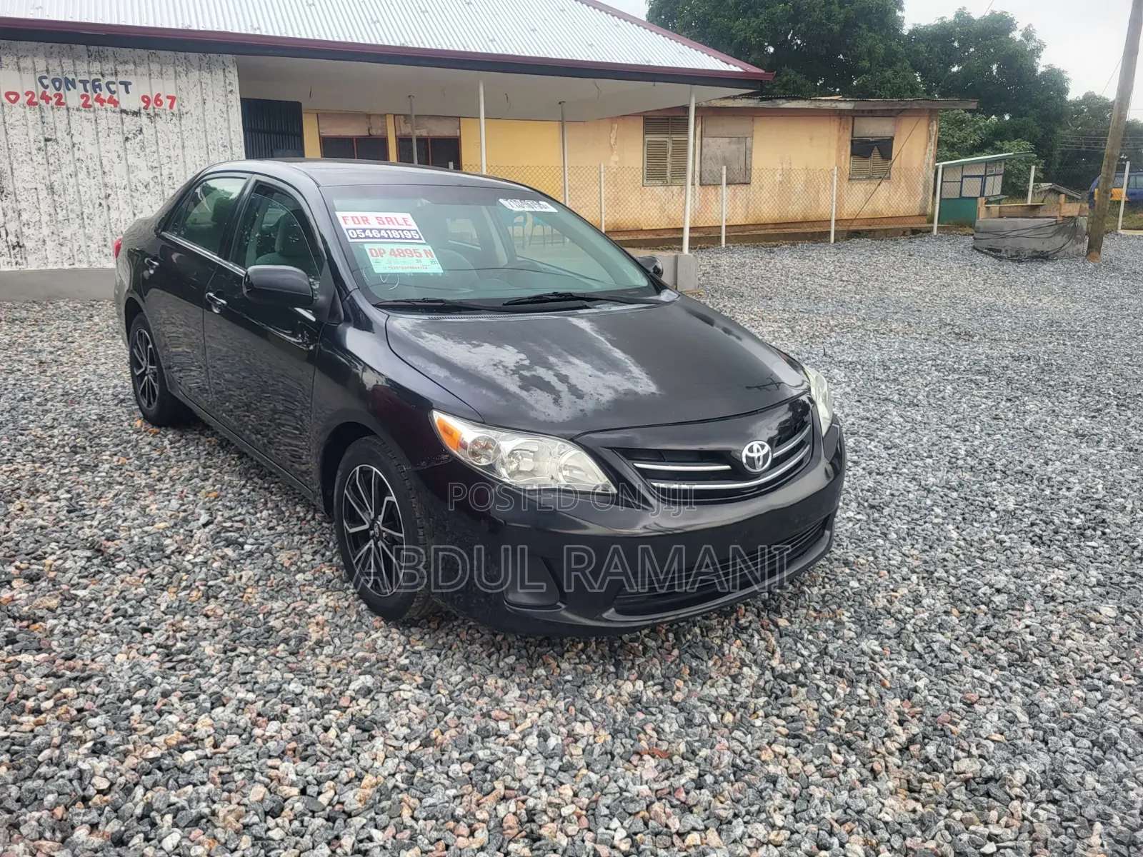 Toyota Corolla LE Special Edition 4dr Sedan (1.8L 4cyl 4A) 2013 Black