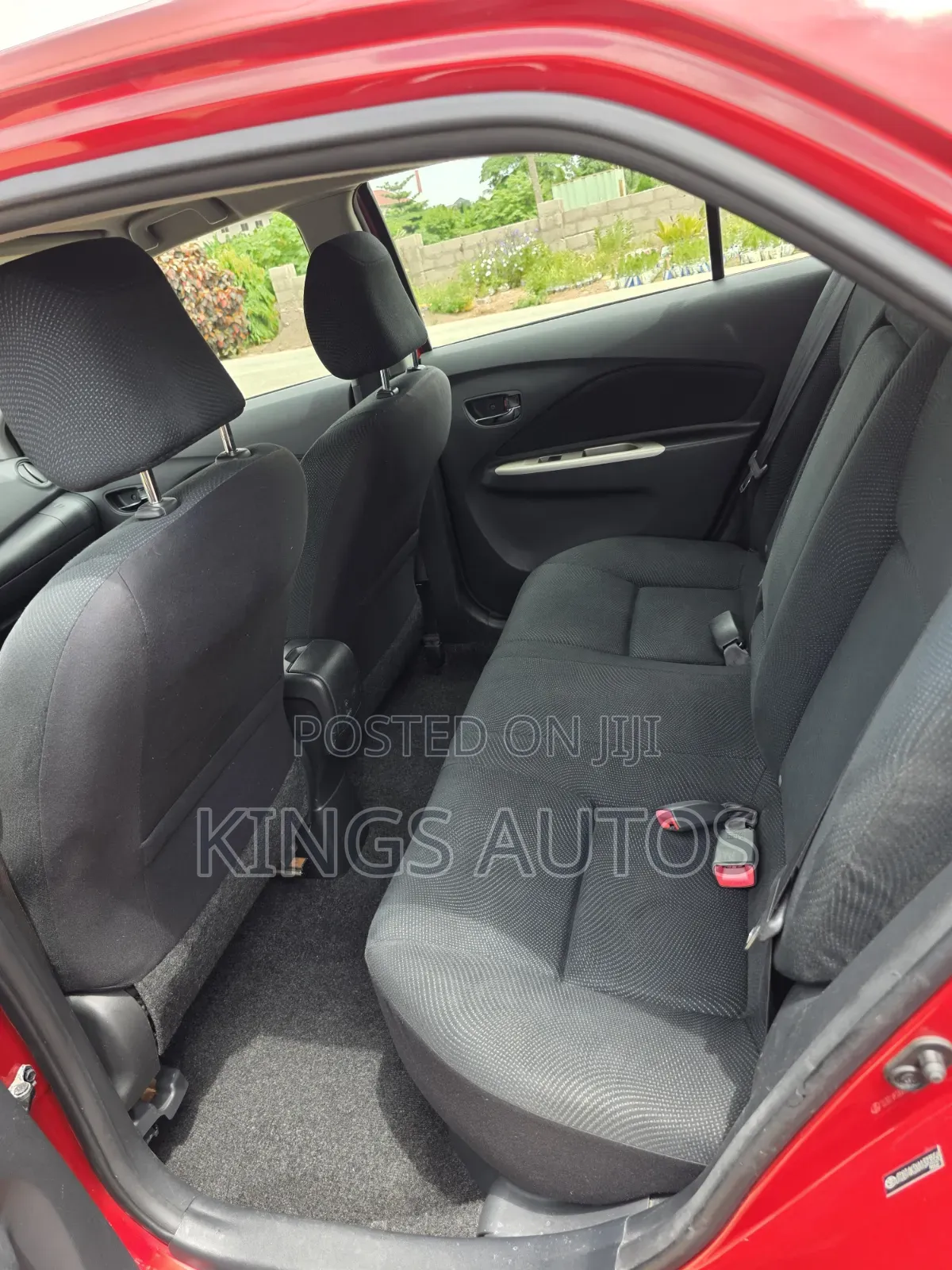 Toyota Yaris 2010 Red