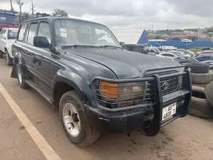 Toyota Land Cruiser 2000 Blue