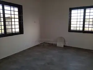 1bdrm Room & Parlour in Ablekuman for rent