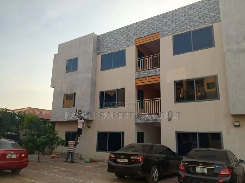 1bdrm Room & Parlour in Ablekuman for rent