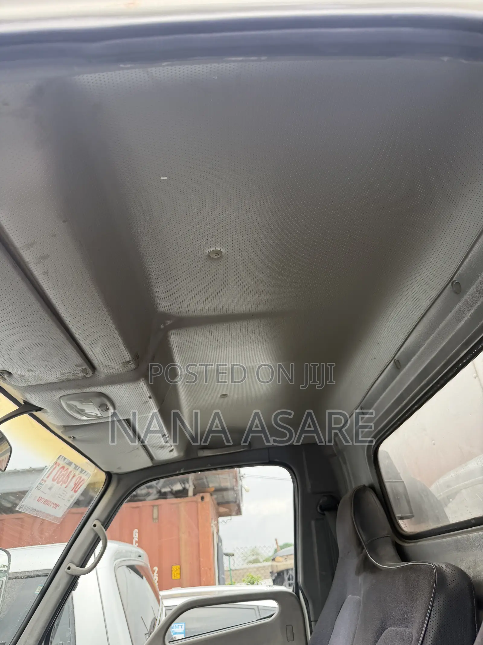 Hyundai Mighty 2 Box / Container