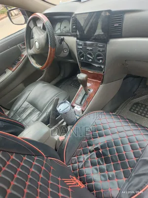 Toyota Corolla 2004 Burgundy