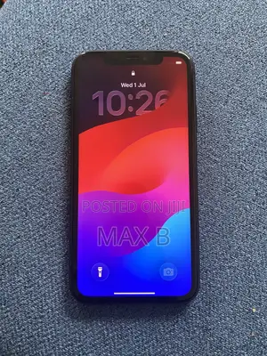 Apple iPhone 11 64 GB Black