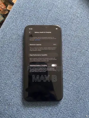 Apple iPhone 11 64 GB Black