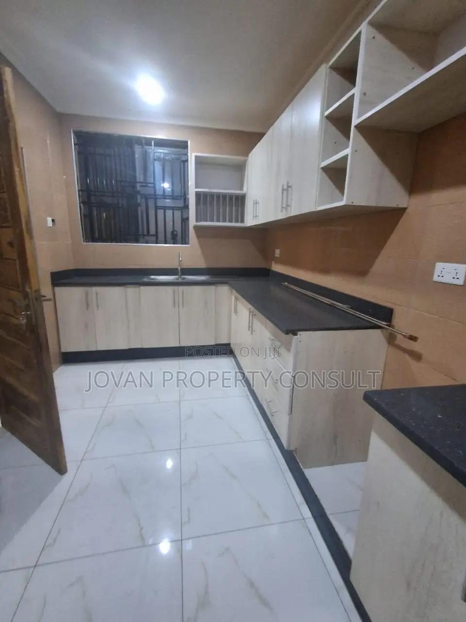 2bdrm Apartment in East Legon for rent