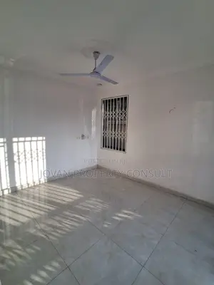 2bdrm Apartment in East Legon for rent