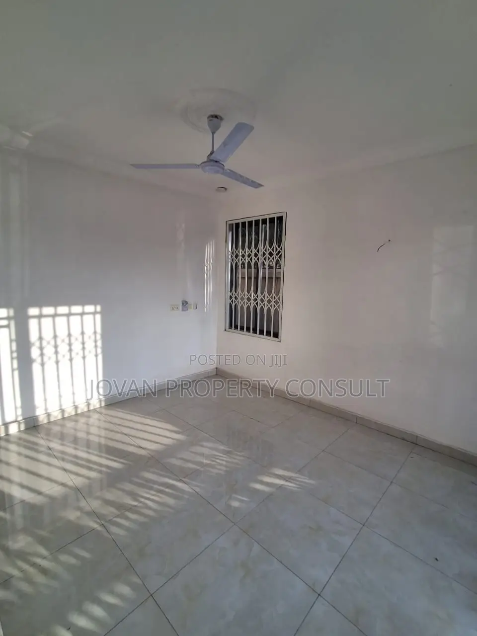 2bdrm Apartment in East Legon for rent
