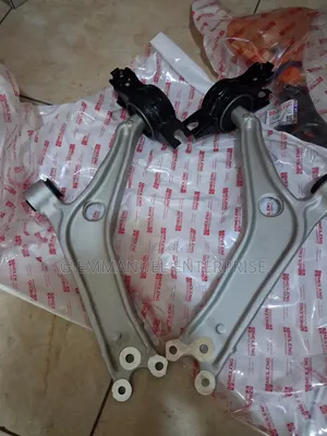 Honda Accord 2022-25 Lower Control Arms Pair. Original