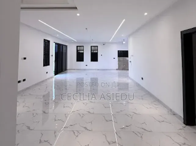 4bdrm House in Accra Metropolitan for sale