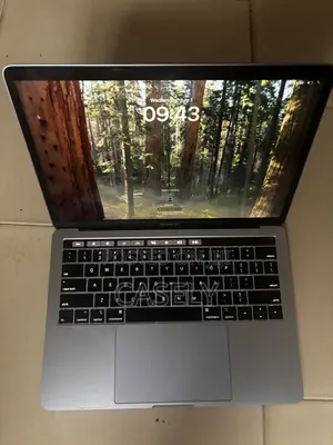 Laptop Apple MacBook Pro 2020 8GB Intel Core i5 SSD 500GB