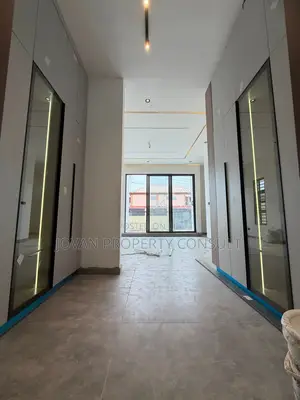 3bdrm House in Lakeside for sale