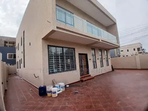5bdrm House in Ogbojo, Ghana Link Area for sale