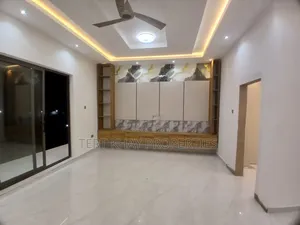 5bdrm House in Ogbojo, Ghana Link Area for sale
