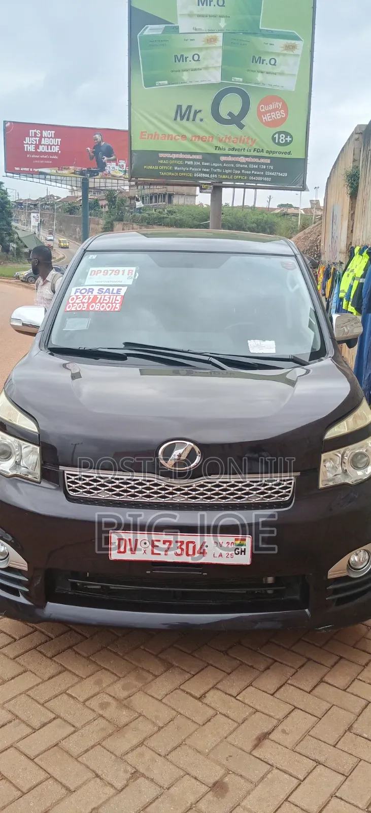Toyota Voxy 2013 Black