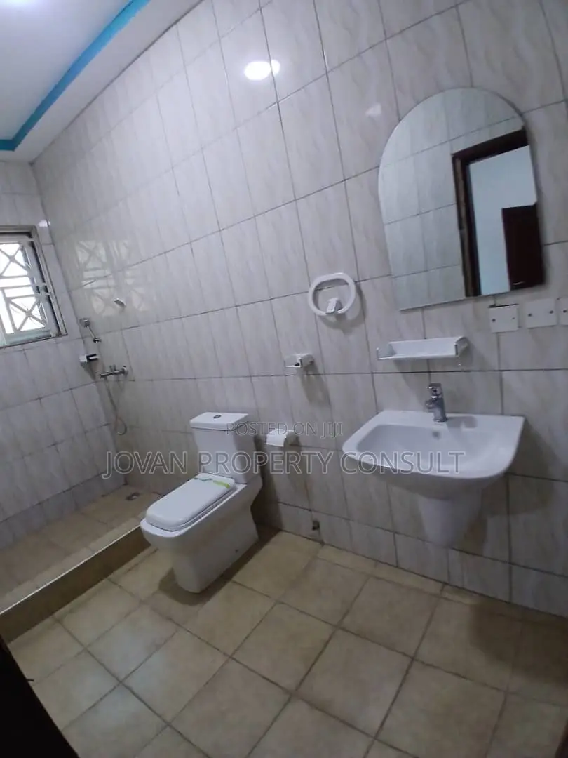 3bdrm House in Sapeiman, Amasaman for rent