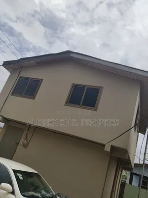2bdrm Apartment in Adenta, Frafraha for rent