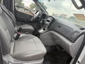 Hyundai Starex 2013 Grey
