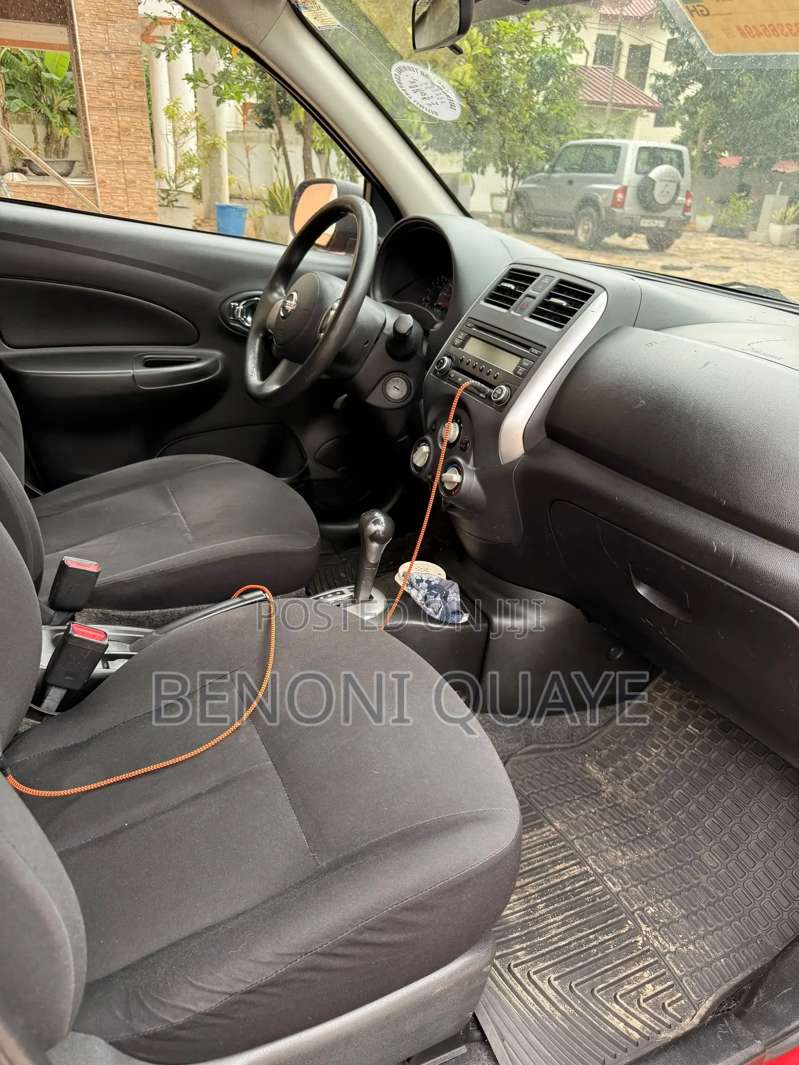 Nissan Micra 2015 Red