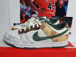Nike Dunk Low Se Sail "Multi-Camo"