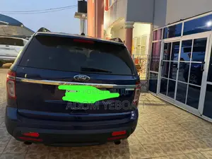Ford Explorer 2013 Blue