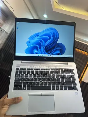 New Laptop HP EliteBook 840 G6 8GB AMD Ryzen 5 SSD 256GB