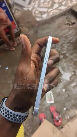 Apple iPhone 12 128 GB White