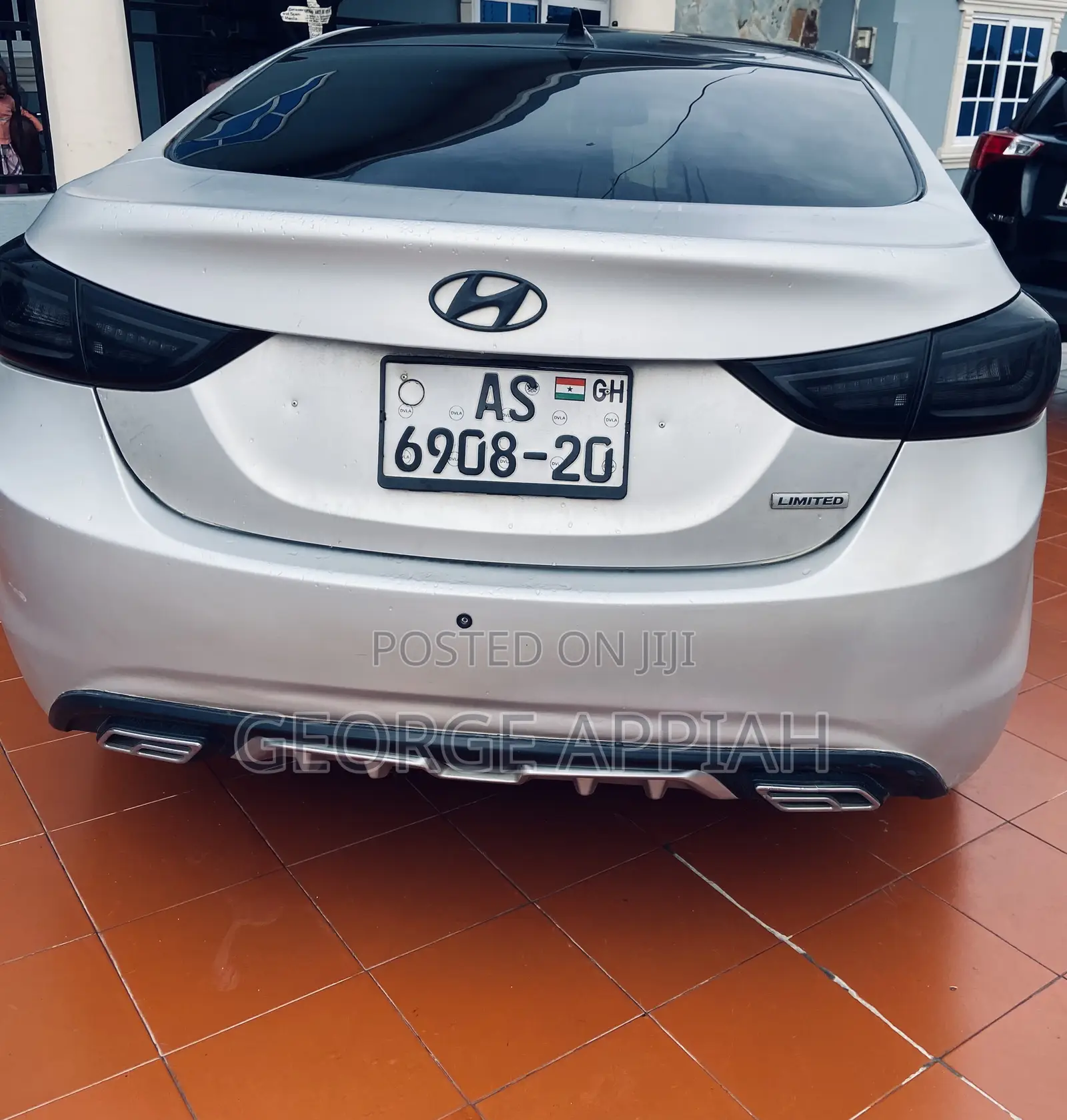 Hyundai Elantra Limited Sedan FWD (1.8L 4cyl 6A) 2013 Silver