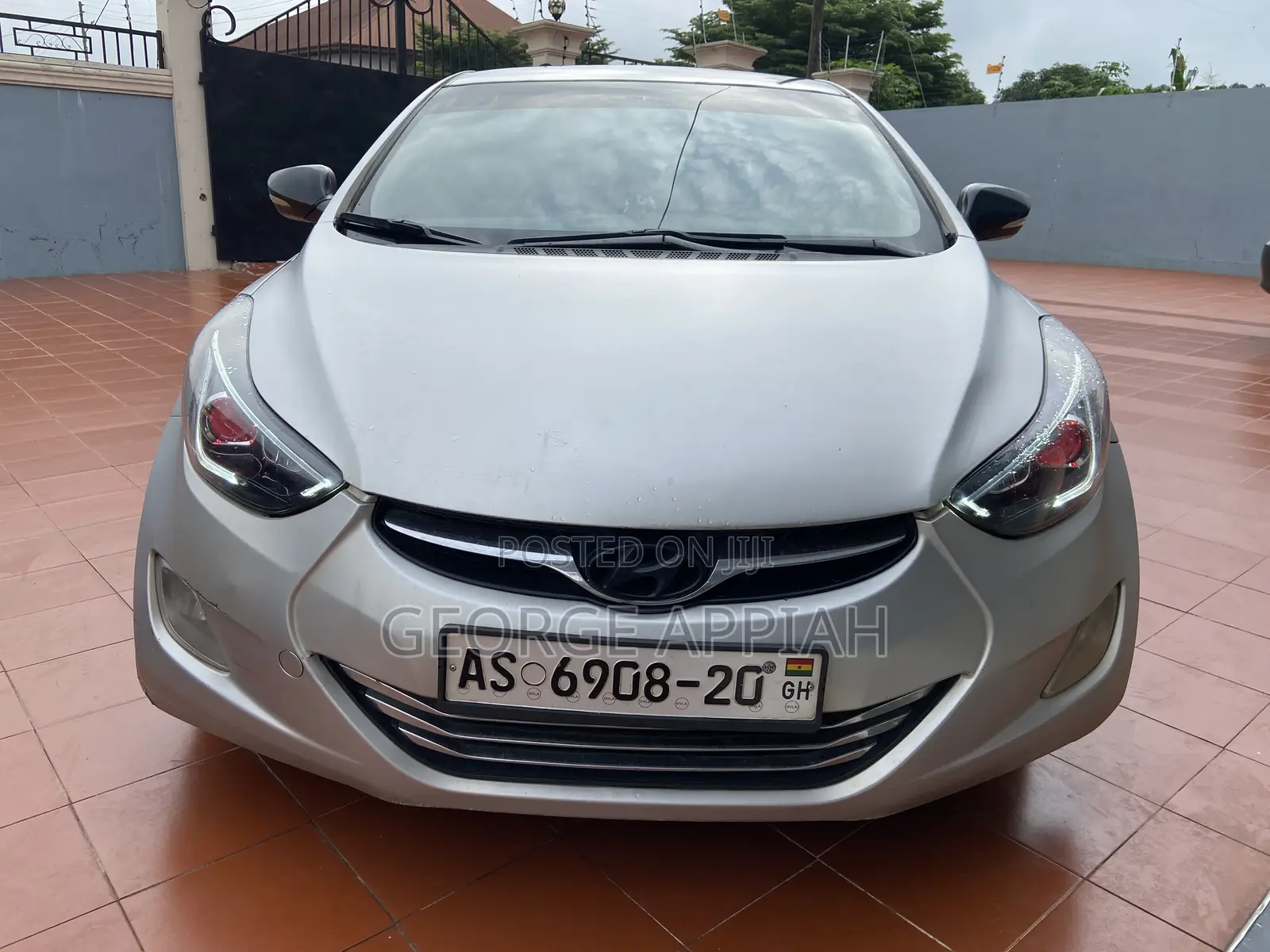 Hyundai Elantra Limited Sedan FWD (1.8L 4cyl 6A) 2013 Silver