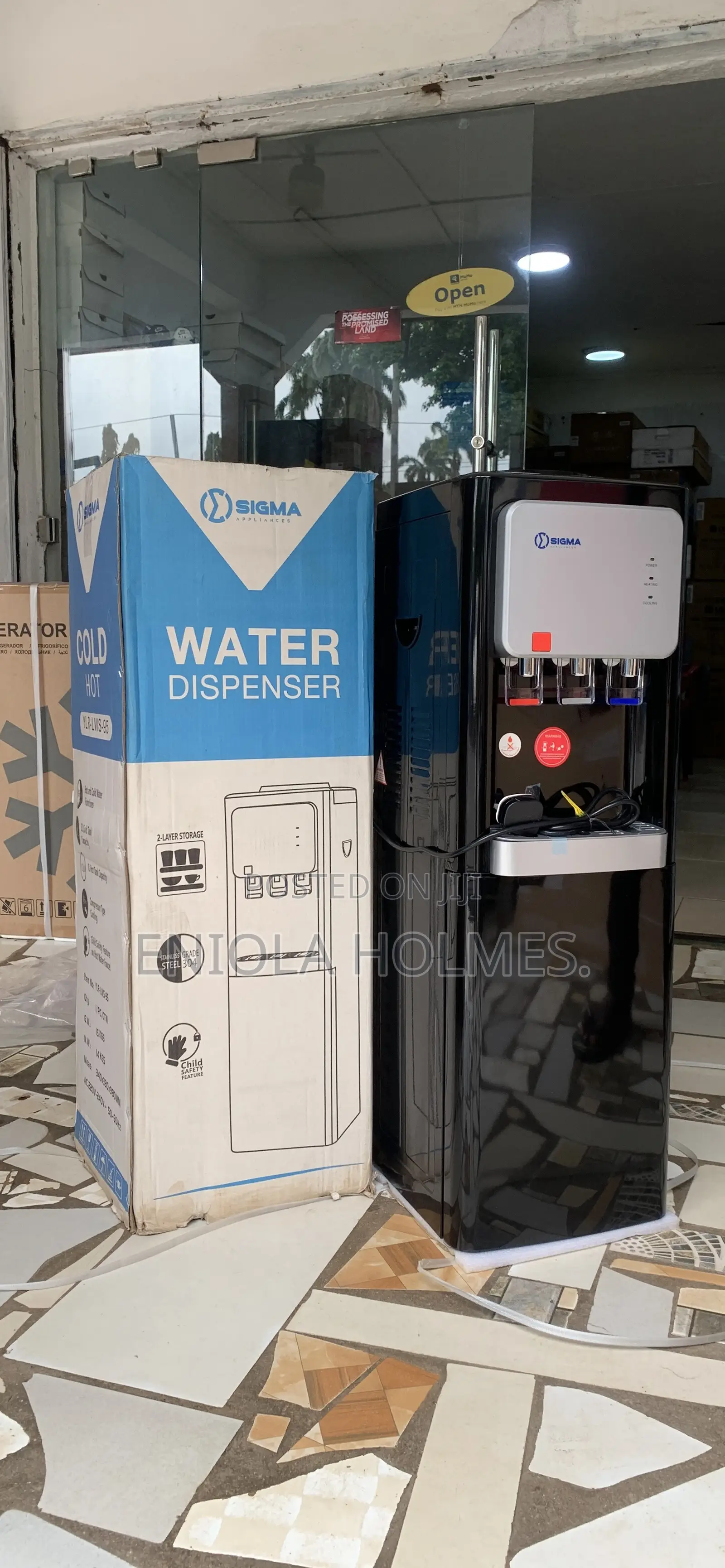 Water Dispenser