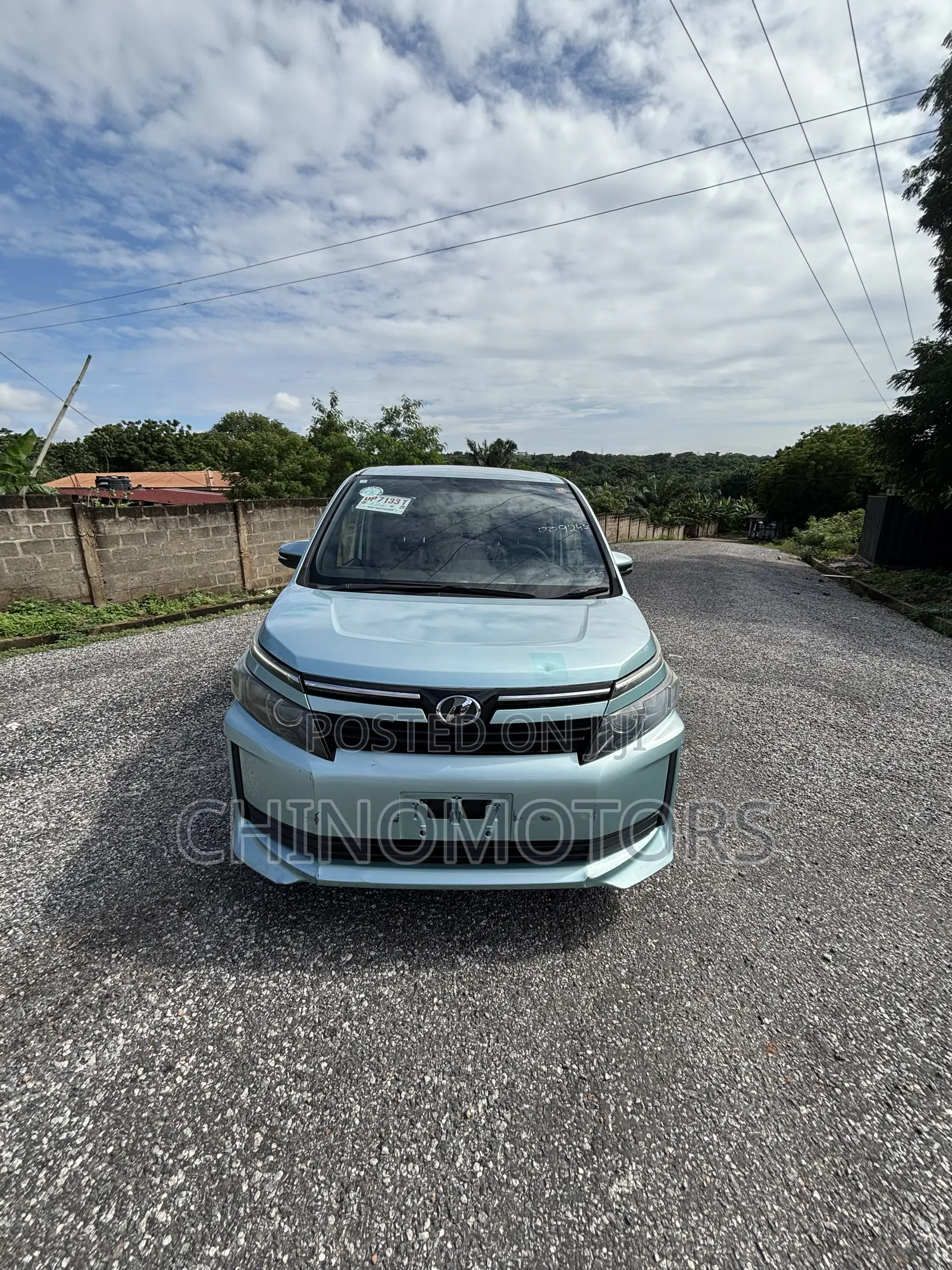 Toyota Voxy 2015 Green