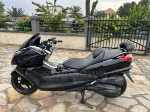 Yamaha Majesty 2022 Black