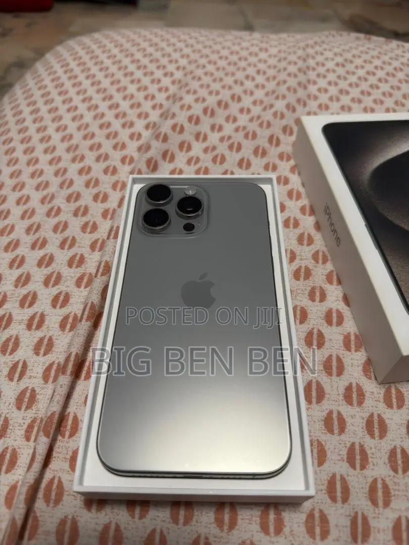 Apple iPhone 15 Pro Max 256 GB
